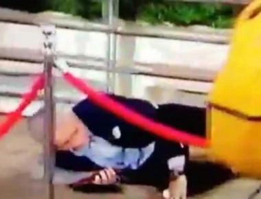 Η επική τούμπα του Μουρίνιο στο Γουέμπλεϊ που κάνει το γύρο του διαδικτύου! (βίντεο)